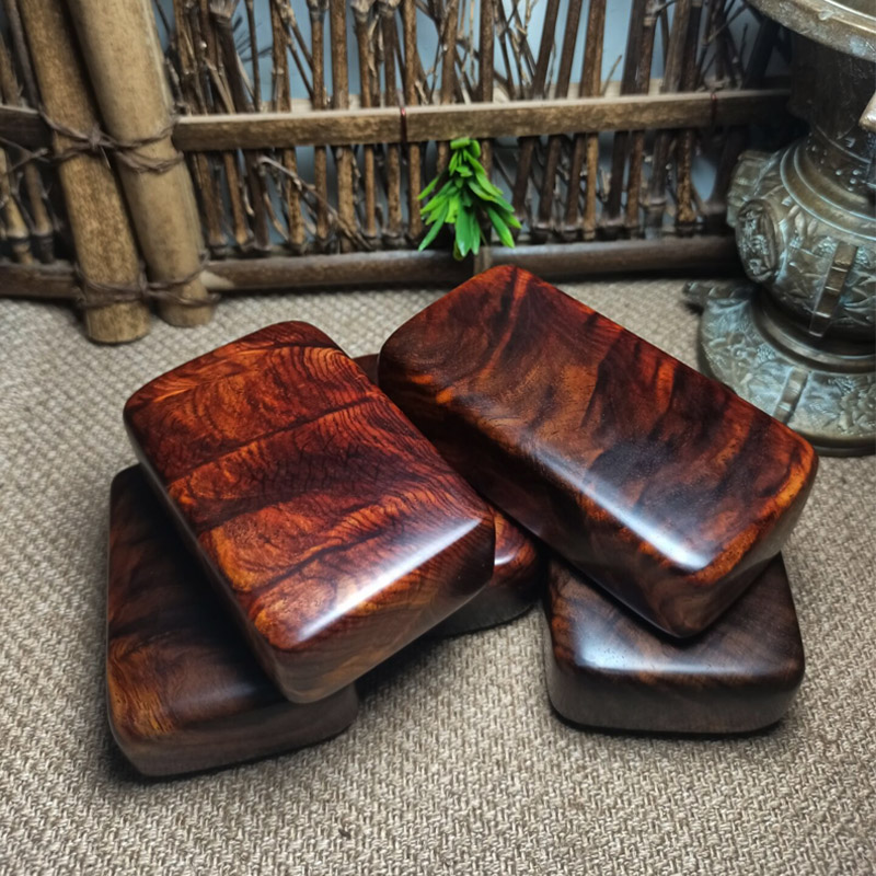 一物一拍孤品红酸枝变异料 黄檀木水波纹随形手把件文玩红木手捻