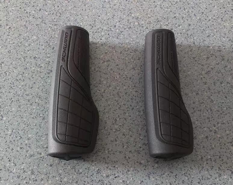 Poignées de vélo - Ref 2348080 Image 1