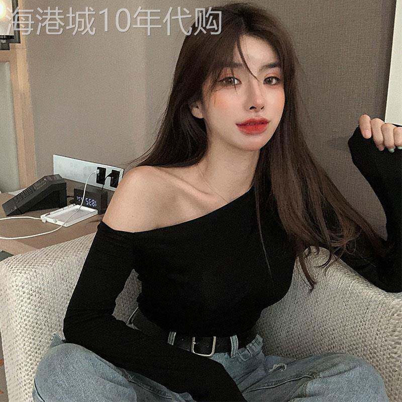 甜辣长袖t恤女早春季设计感小众性感一字肩斜领露锁骨打底衫上衣