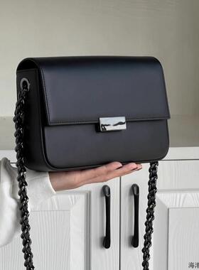 法国MKBM夏季新款小方包流行高级质感法式小众炼条通勤单肩斜挎包