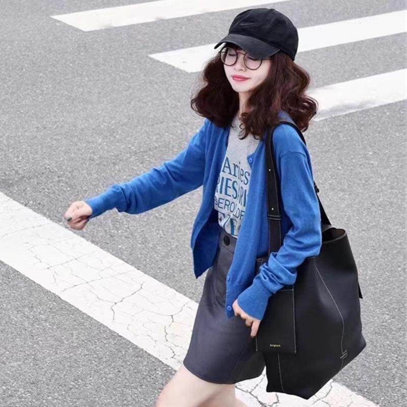 日系简约蓝色圆领针织开 衫女春秋高级感洋派百搭毛衣外套宽松上