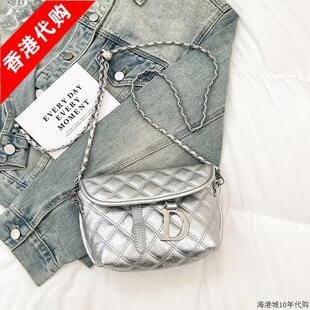 高级感斜挎马鞍包包女式2025新款银色百搭夏天高端大气菱格炼条包