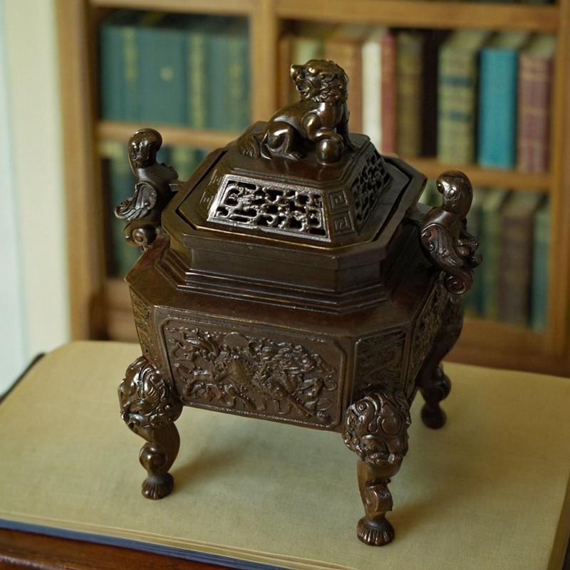 收藏仿古做旧紫铜色麒麟四方熏香器香炉摆件八角熏香炉家居装饰品