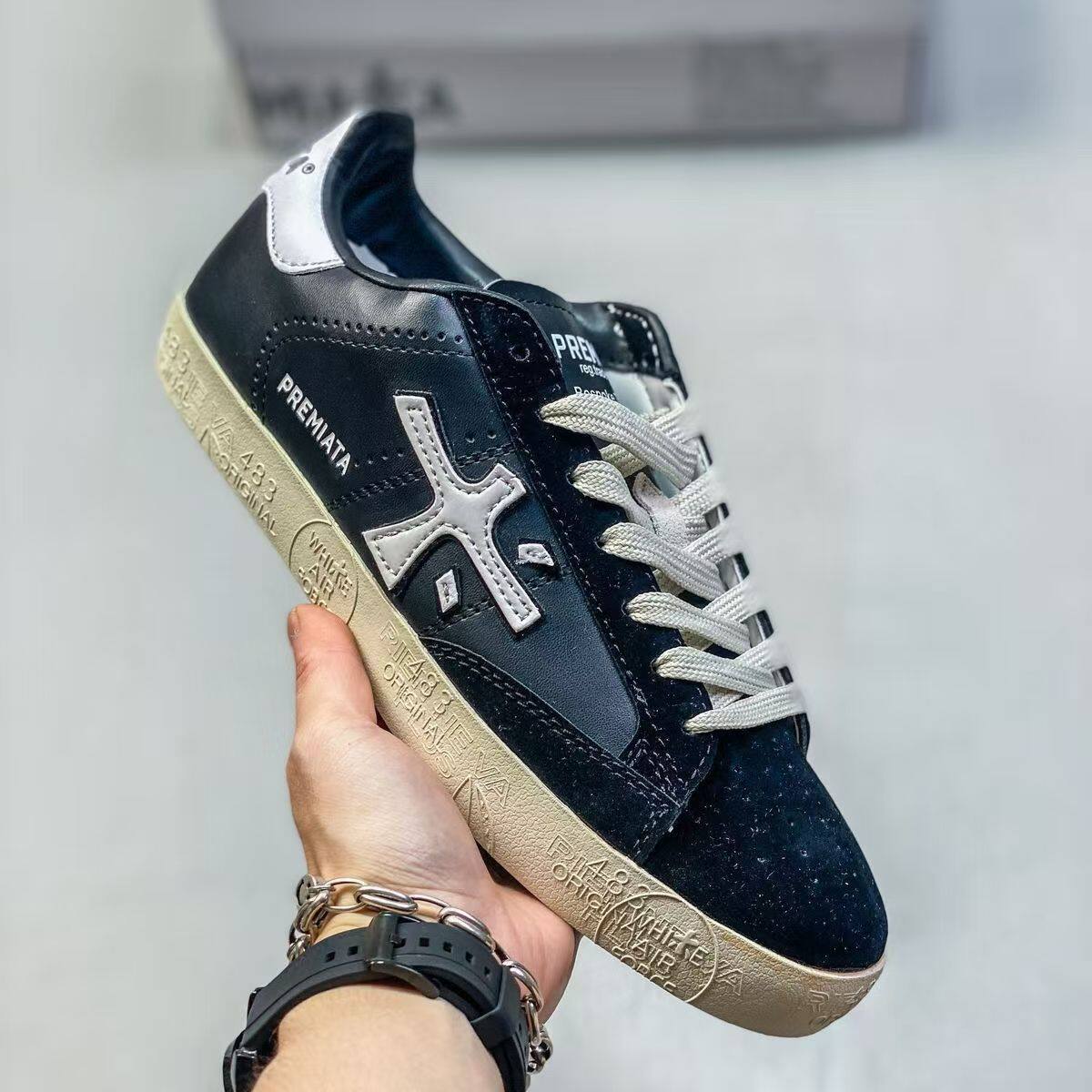 thumbnail for Premiyada's new casual versatile sports 483 sneakers