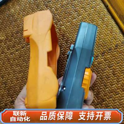 U1232A手持三位半万用表