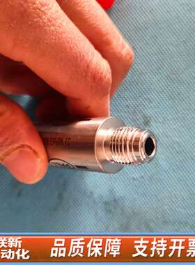 出 Pall 过滤器，型号 GLFF1102VMM4，全