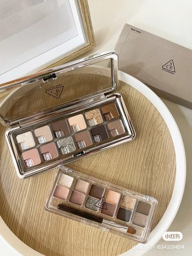 6色六格透明眼影盒方形动