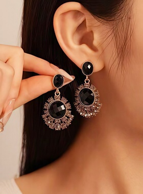 暗夜爵士圆形耳环女2025新款重工复古黑金轻奢高级感气质夸张耳饰