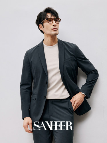 轻盈抗皱易打理商务男士休闲西装