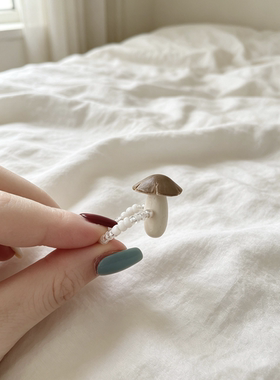 hahaha原创手工蘑菇菌子戒指鸡枞菌弹力串珠戒指小众设计感食指戒