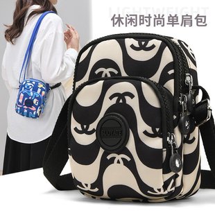 防水尼龍布包女單肩斜挎手機(jī)包女士簡(jiǎn)約休閑豎款 2025新款 小包包潮