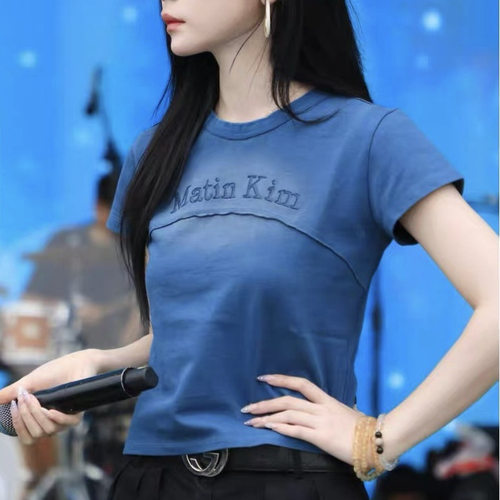 宁艺卓同款短袖 matin kim26夏复古正肩短款T恤百搭辣妹风上衣