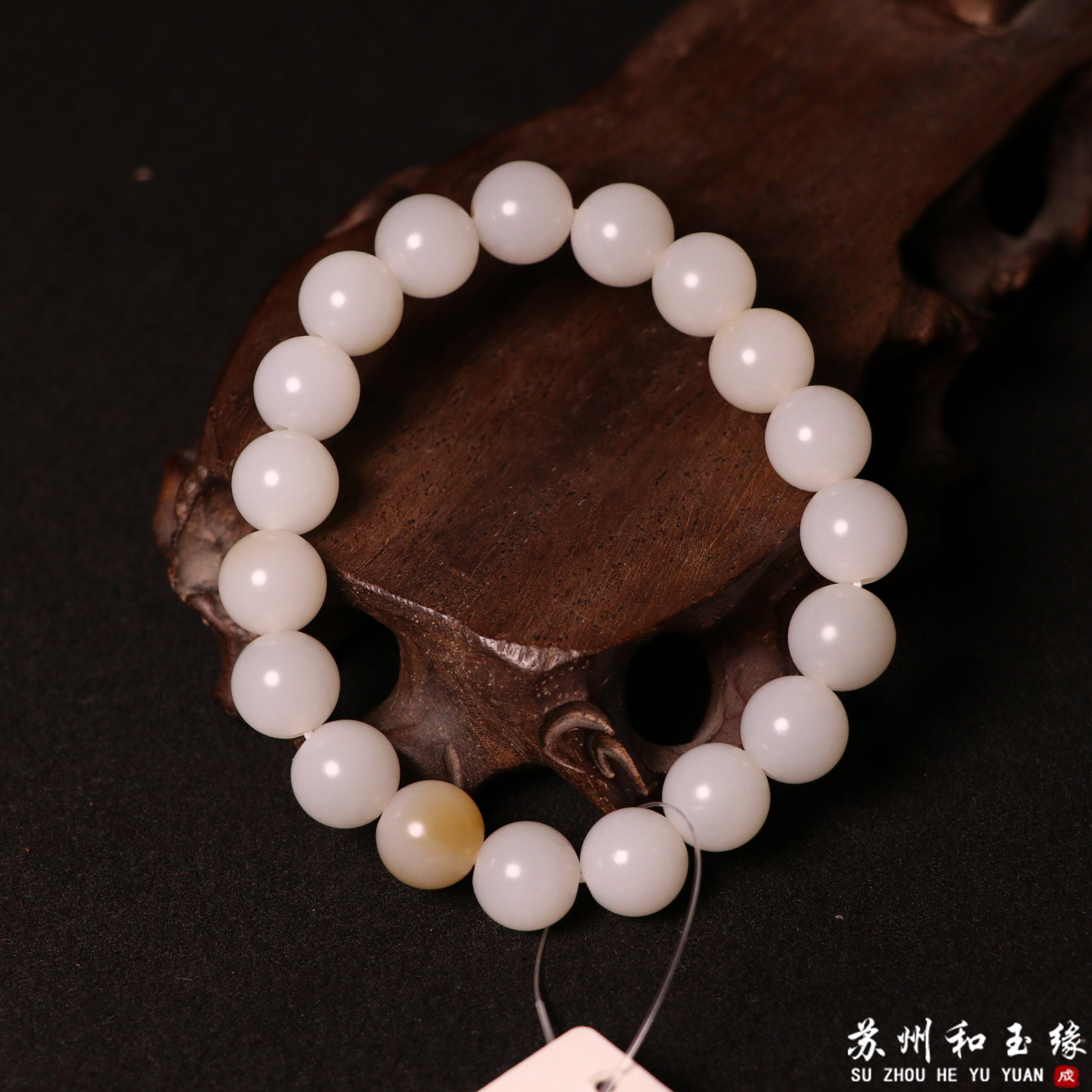 苏州和玉缘圈口11mm新疆和田玉且末金山糖白手串玉石手饰苏工工艺