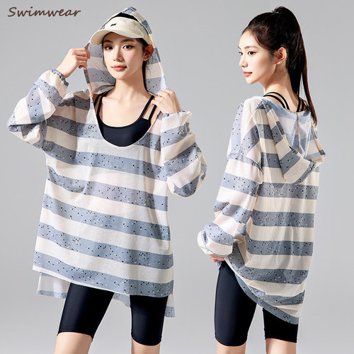 大码泳衣女款2025年新款泡温泉分体保守五分裤三件套微胖遮肉显瘦