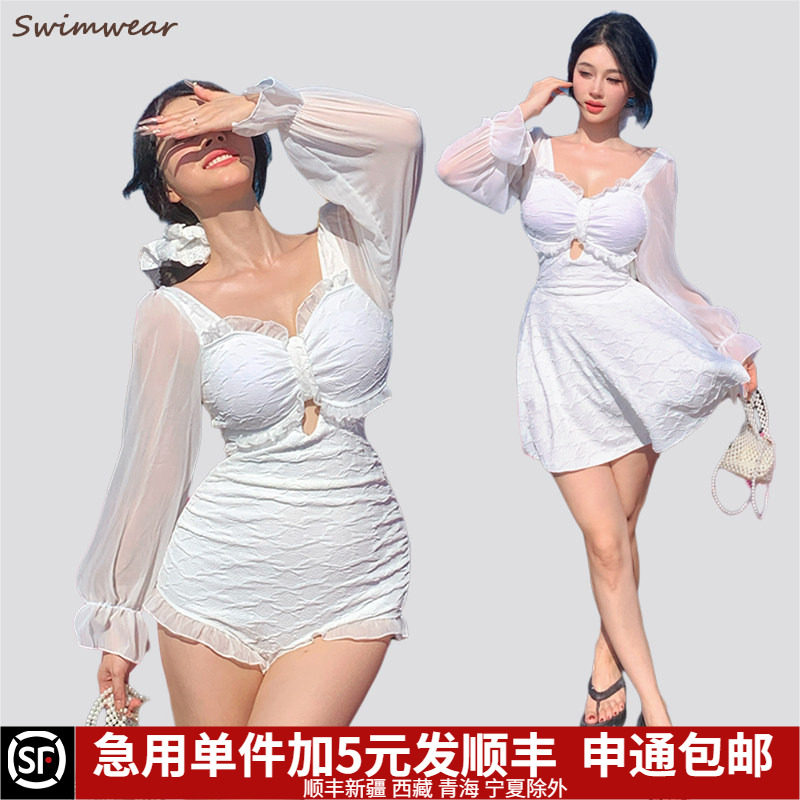 大码胖mm泳衣女款泡温泉高级感保守新款遮肉显瘦连体裙式长袖防晒