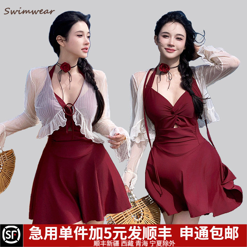 泳衣女高级感2025新款大码胖mm200斤性感纯欲连体泡温泉遮肉显瘦