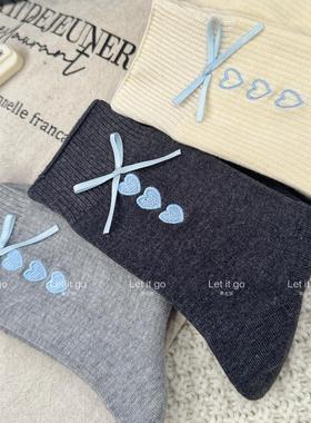 春秋蝴蝶结芭蕾舞风爱心刺绣缪系棉质蓝色外穿ins网红潮袜中筒袜