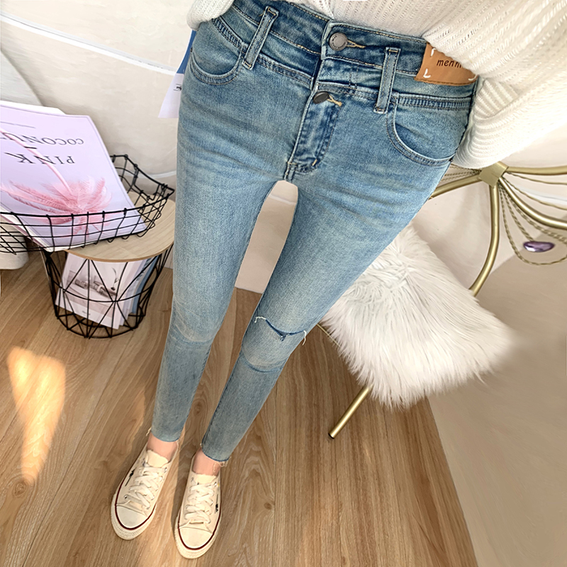 流行复古洋气的蓝高腰小脚牛仔裤