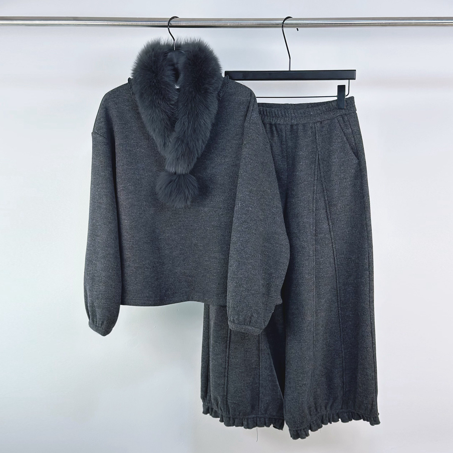 狐狸毛围脖套头卫衣九分阔腿裤两件套女小香风加绒加厚洋气两件套,女装/女士精品,时尚套装,淘宝优惠券,粉丝福利购,淘宝优惠卷