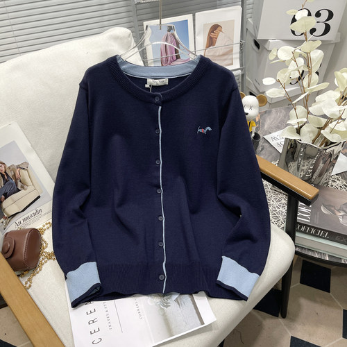 大码女装绣花学院风撞色针织开衫