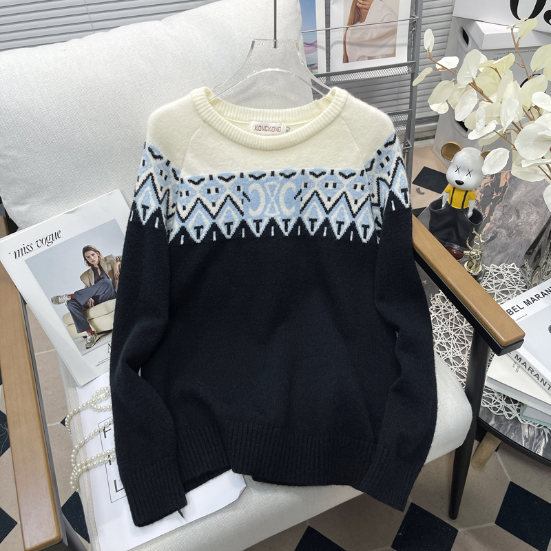 大码女装明显同款套头毛衣长袖