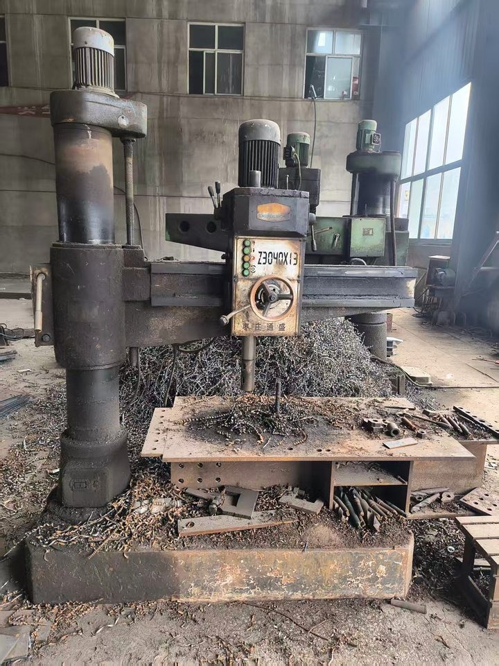 1月12日保定摇臂钻床（规格型号：Z3040*13）一台网络拍卖公告