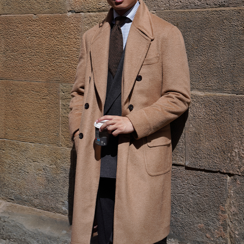 CM骆驼绒半麻衬鱼嘴领秋冬大衣