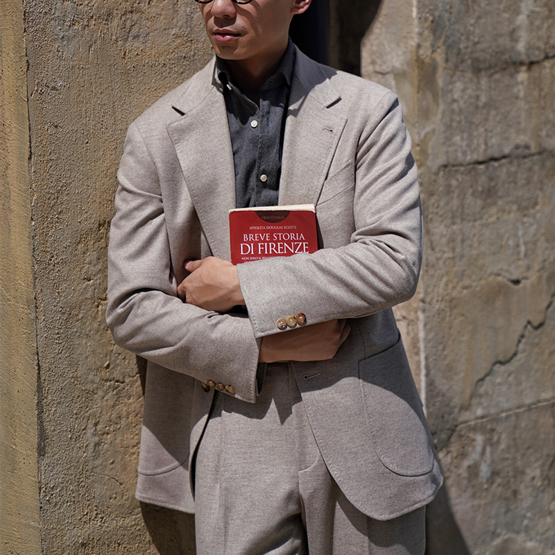 CM那不勒斯皇后燕麦色法兰绒羊毛真丝混纺意式全麻衬西服套装18