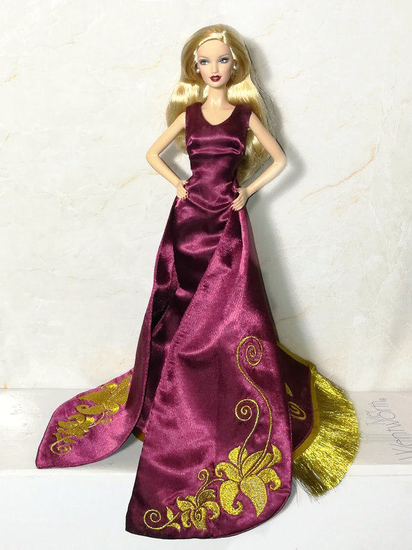 迪士尼反派魔发奇缘长发公主养母葛朵妈妈限量版刺绣拖尾礼服裙