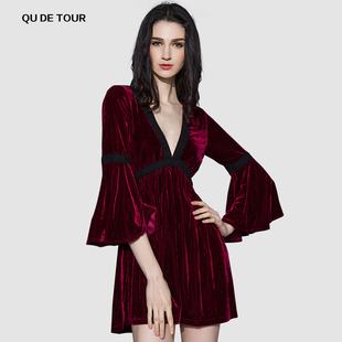 丝绒连衣裙年会名媛酒红色a字天鹅绒礼服 DETOUR深V领喇叭袖