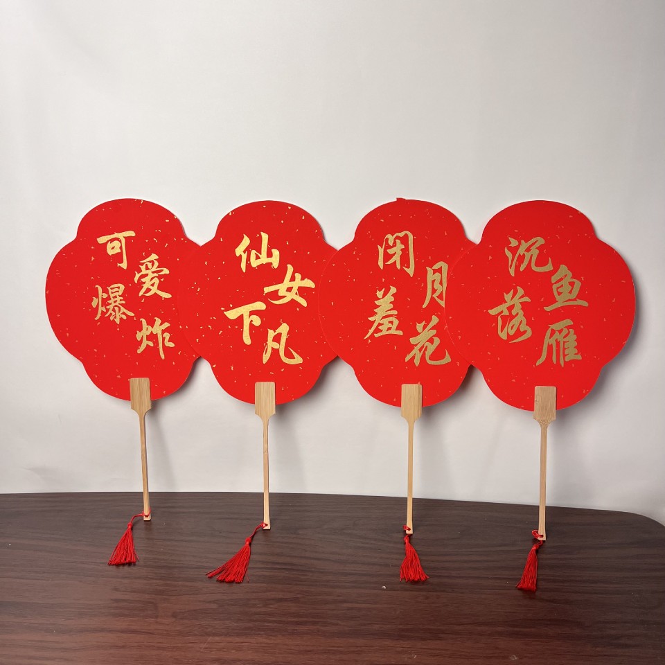 故宫团扇真丝熟绢八瓣拍照道具图片