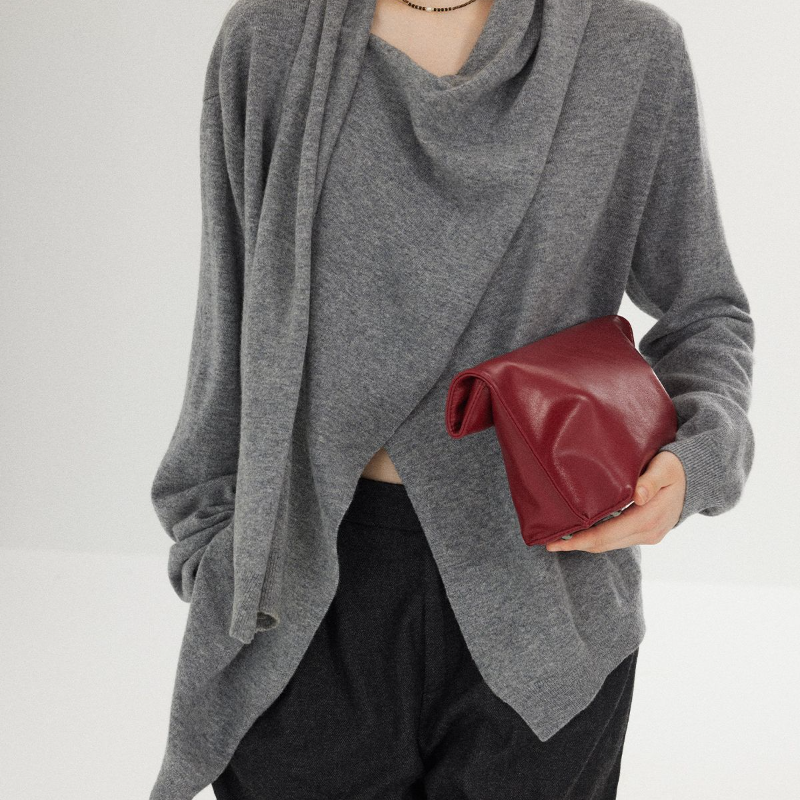 多巴胺设计感飘带针织衫女2025年冬新款韩版穿搭随性柔软套头毛衣