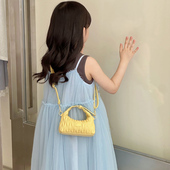 儿童包包2025新款 女童包包公主手提包小女孩配饰斜挎包 网红时尚