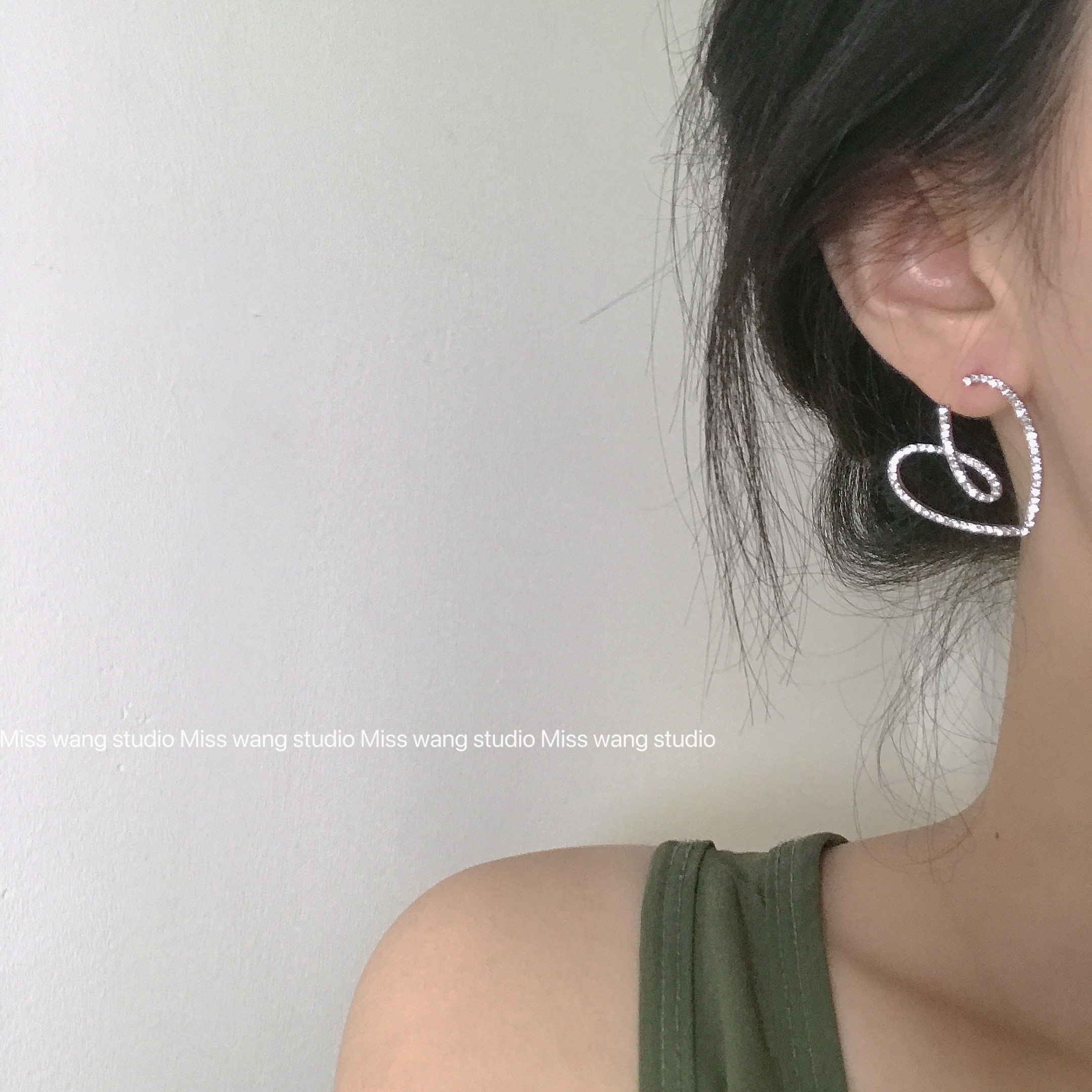 miss wang 韩国气质甜美设计感爱心耳环耳钉闪闪亮亮水钻可爱耳饰