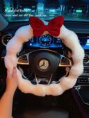 网红高级感女神冬季 毛绒保暖汽车方向盘套防滑把套可爱女性车内装