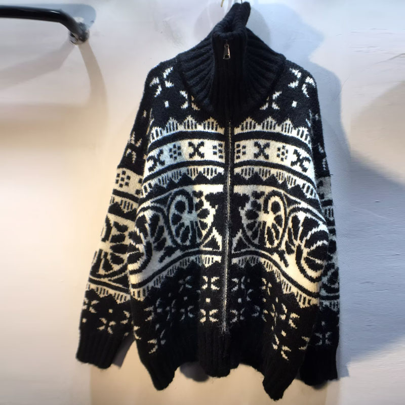 厚拉链高领复古提花粗线针毛衣