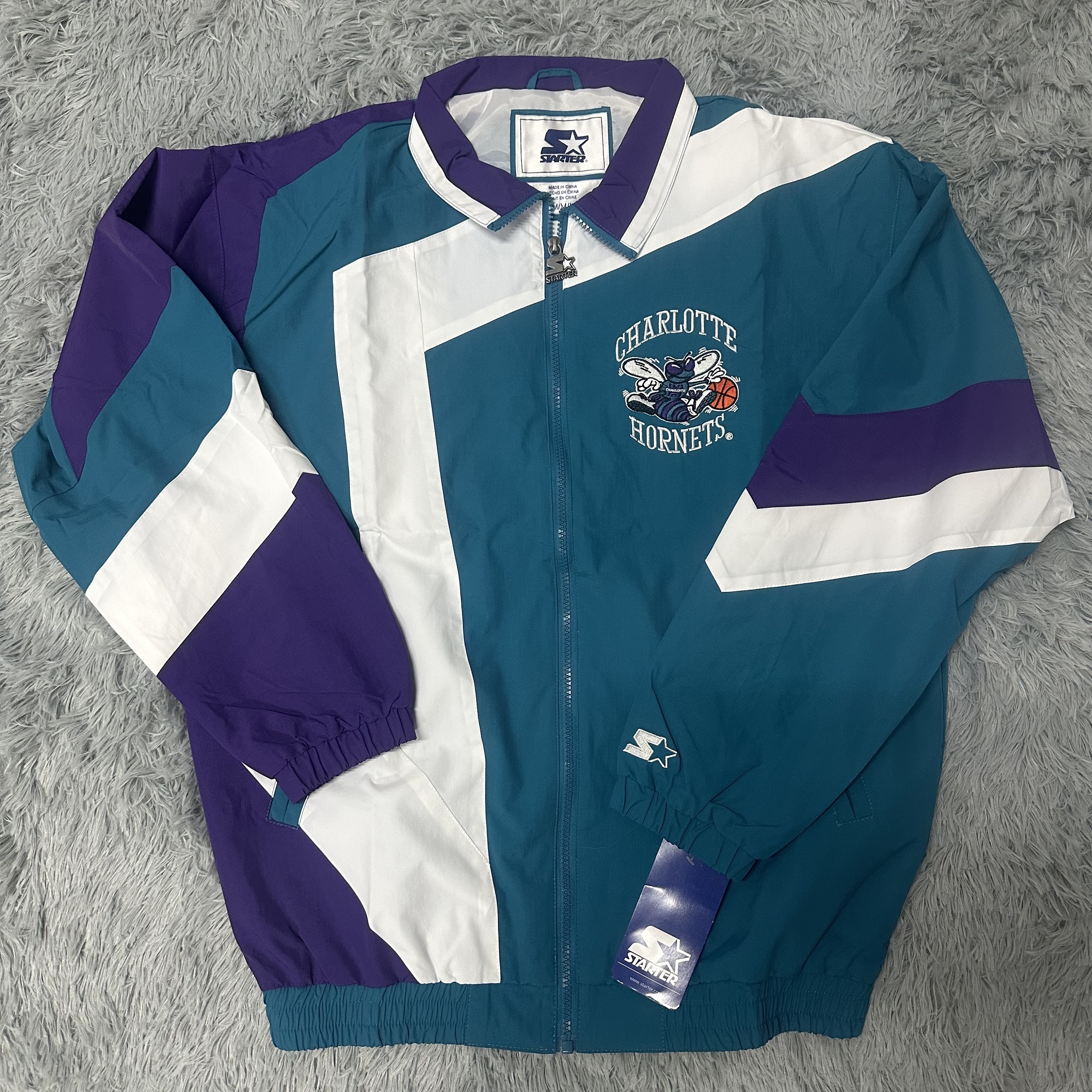 春秋季美式黄蜂队复古刺绣夹克