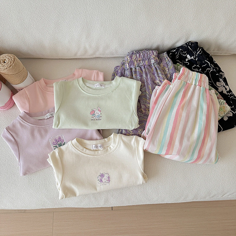 女童夏季套装韩版短袖T恤印花哈伦裤子柔软舒适棉质沙滩裤两件套