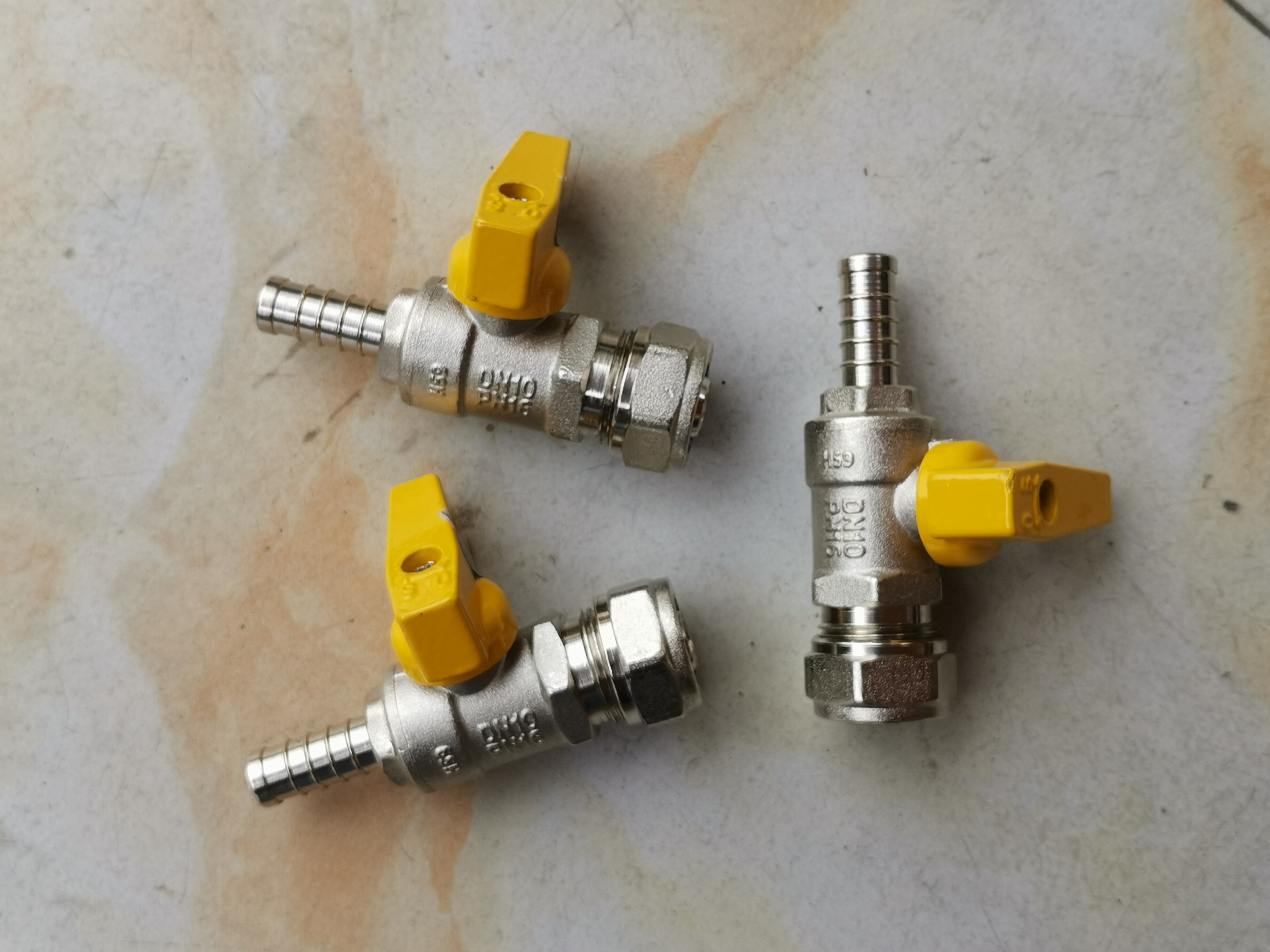 佛山日丰铝塑管黄铜球阀快装接头天然气灶煤气阀门f1s1216*10气阀