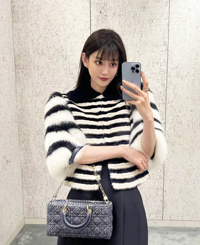 现货 镇柜重磅珍藏 贵妇皮草 名媛千金手工天鹅绒水貂大衣 狐狸毛