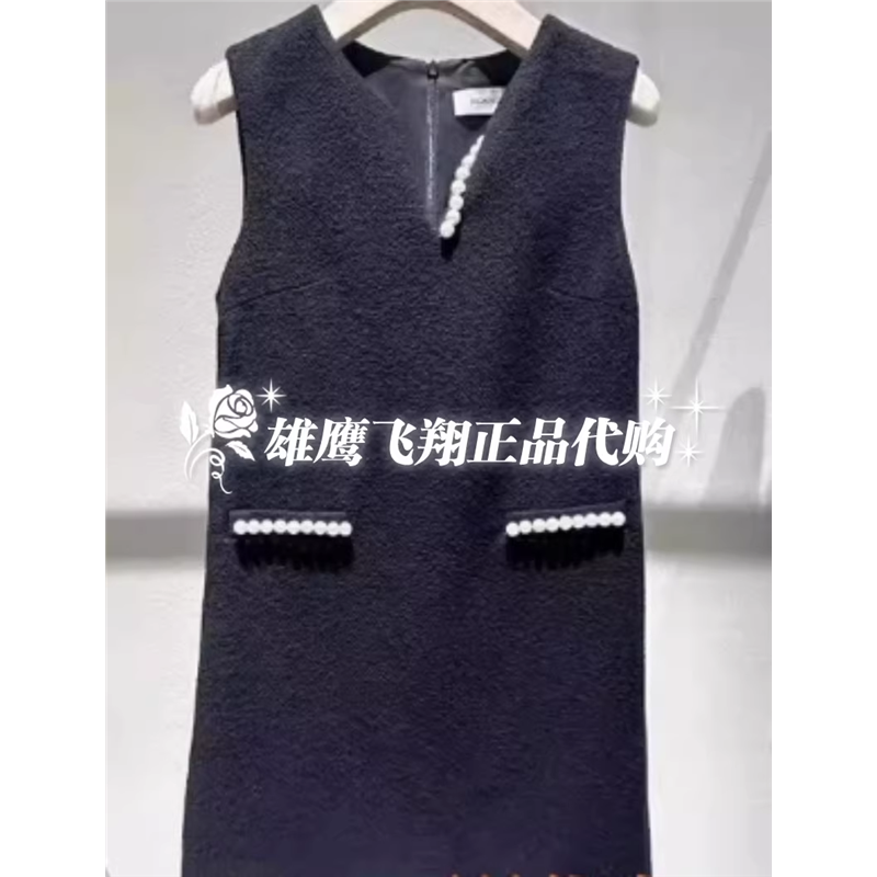 曼娅奴2024春装新品钉珠修身显瘦昵子无袖款连衣裙女MO12DE090