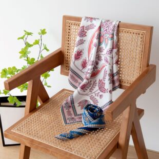 2026新款桑蚕丝女士印花丝巾国风大方巾送长辈生日礼物教师节礼品