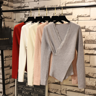 安迪绒交叉V领蕾丝花边针织衫