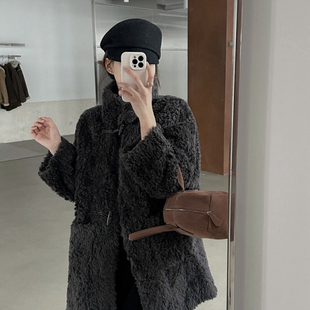 B2009 含100羊毛 繁花冬上新韩版 立领简约牛角扣羊毛外套