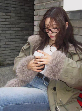 繁花中长款派克服加绒短外套(毛领跟袖毛仿毛不可拆)F123111