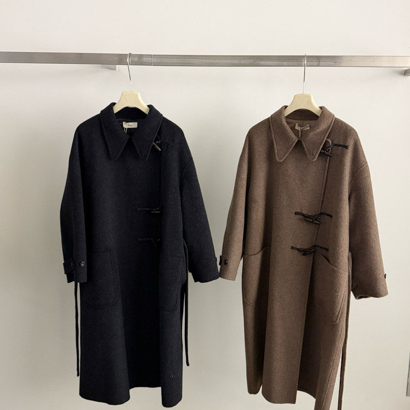 繁花百搭翻领牛角扣羊毛外套(配腰带)（含65羊毛）slurp-6013