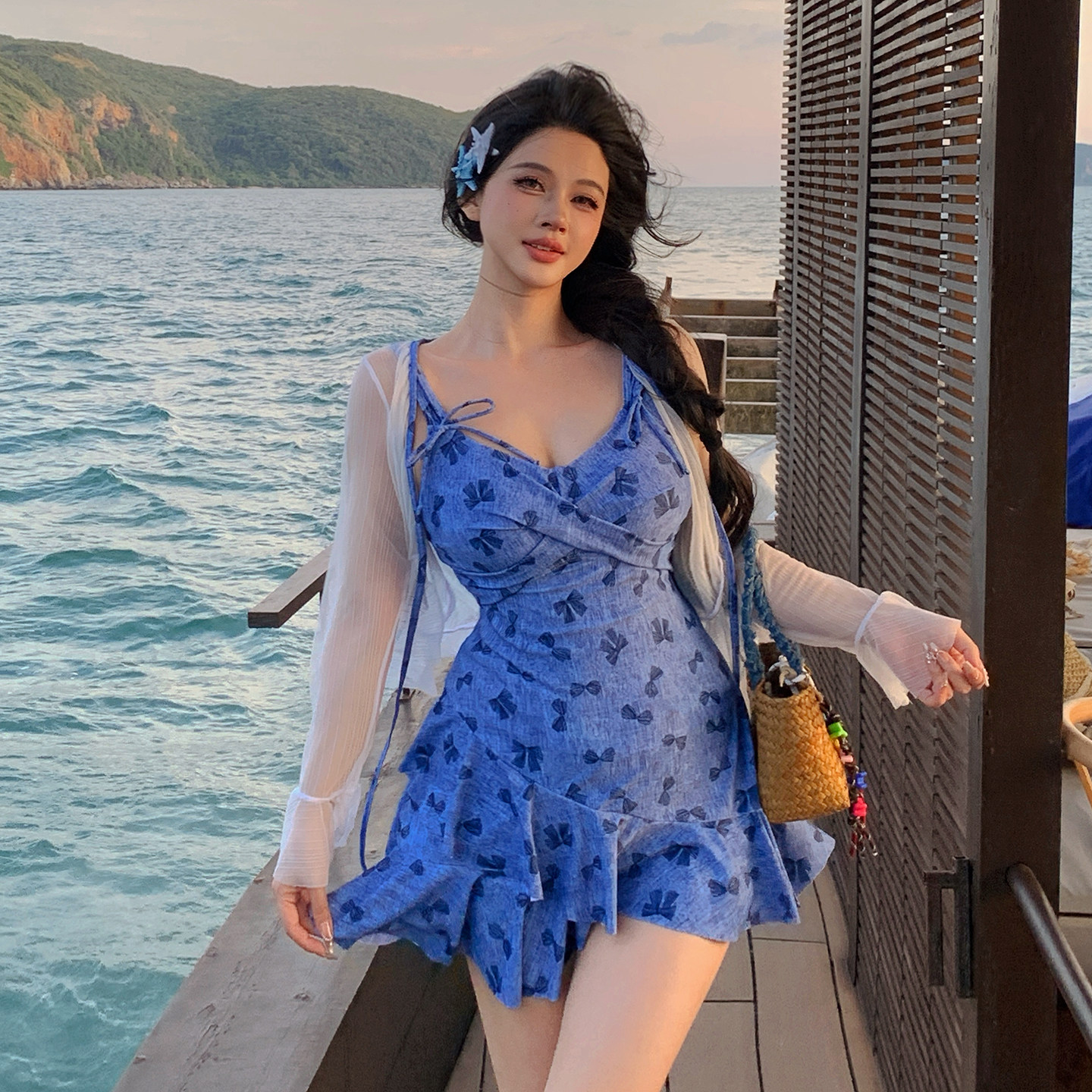 泳衣女款泡温泉连体裙式保守绝美蓝色碎花长袖罩衫大码微胖200斤