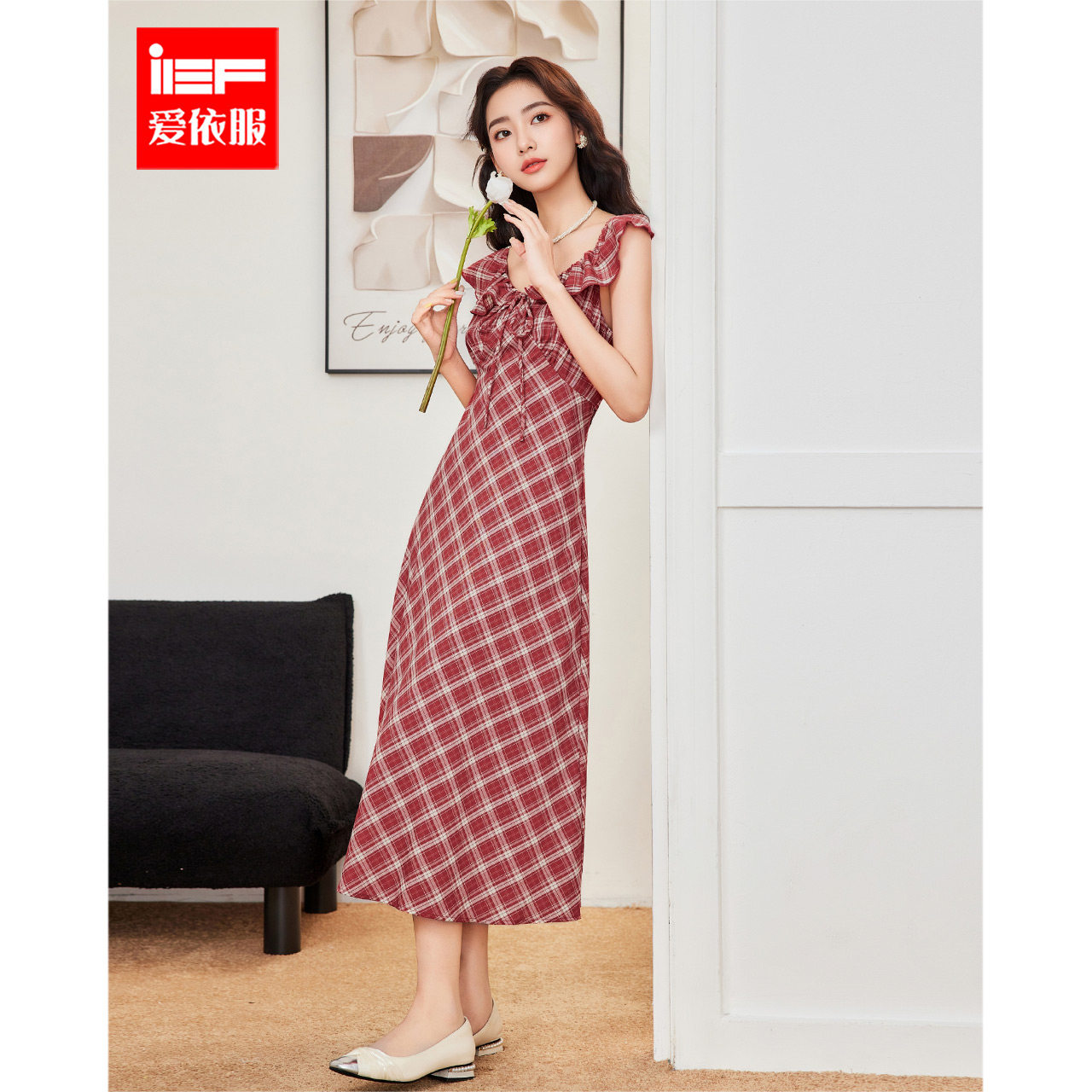 IEF/爱依服连衣裙2025夏季新款法