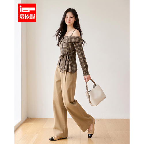 IEF/爱依服2026秋季新款美式格子露肩收腰衬衫女长袖显瘦T恤上衣