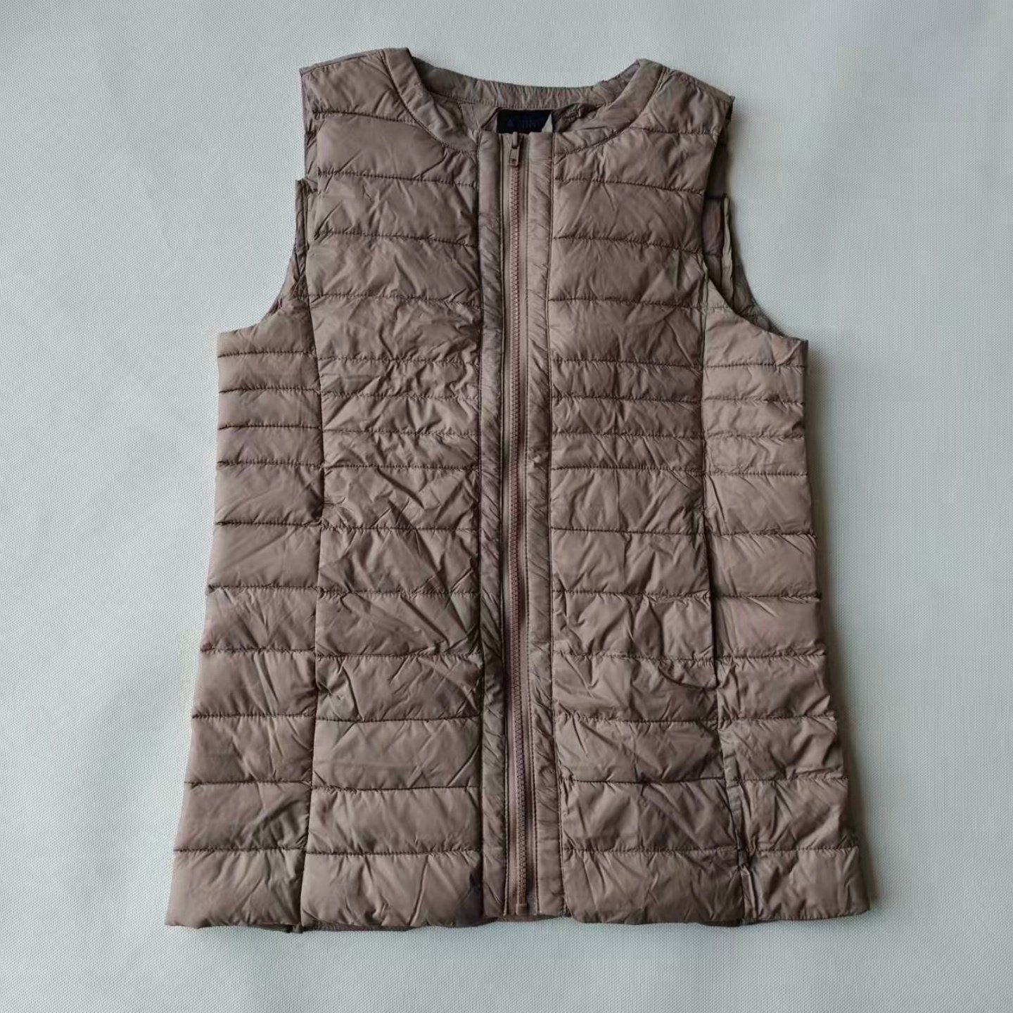 尾单冬季女款羽绒马甲白鹅绒纯色休闲背心直筒宽松马夹,女装/女士精品,时尚羽绒马夹,淘宝优惠券,粉丝福利购,淘宝优惠卷